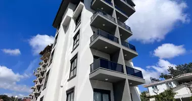 Apartamento 1 habitacion con acristalamiento con cámara, con balcón, con ascensor en Avsallar, Turquía