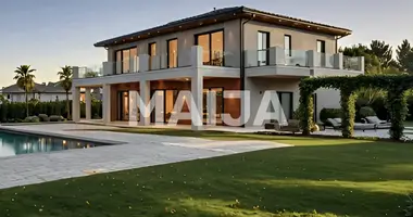 Villa 18 habitaciones en Forte dei Marmi, Italia