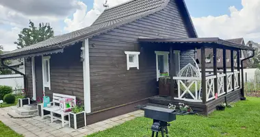 Dom w Jzufouski siel ski Saviet, Białoruś