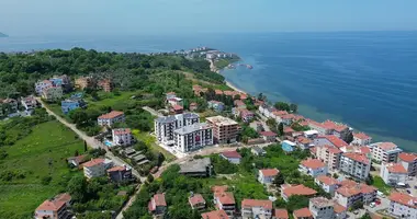 Mieszkanie 3 pokoi w Cinarcik, Turcja