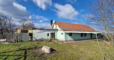 3 room house in Szentmartonkata, Hungary