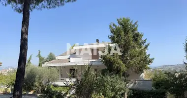 Villa 8 zimmer mit guter Zustand, mit Waldblick in Spoltore, Italien