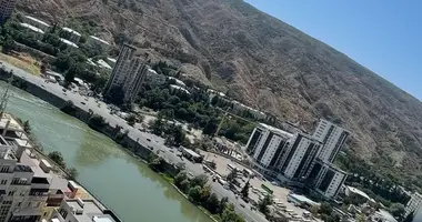 Breathtaking panorama view of Tbilisi, river, and mountains from each room. в Тбилиси, Грузия