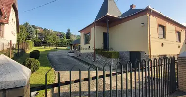 5 room house in Pecsi jaras, Hungary