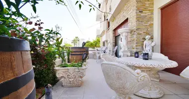 Apartamento 3 habitaciones en Larnaca, Chipre