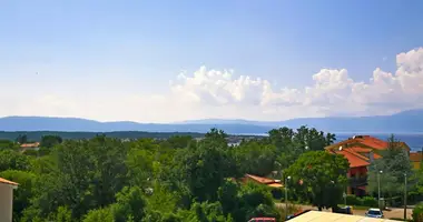 Hotel 456 m² in Malinska, Croatia
