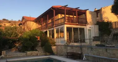 Villa 4 habitaciones con Vistas al mar, con Piscina, con Vista a la montaña en Kissousa, Chipre