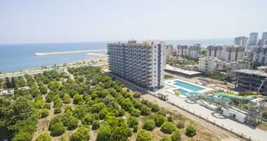 Wohnung 2 Zimmer in Mersin, Türkei