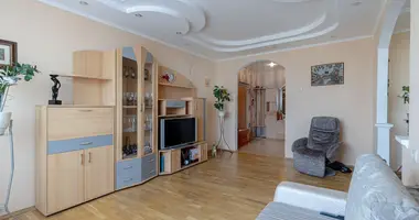 4 room apartment in Minsk, Belarus