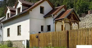 Wohnung in Karlstein, Tschechien