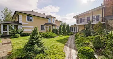 Casa grande 5 habitaciones con Balcón, con Amueblado, con Aire acondicionado en Juchnauka, Bielorrusia