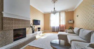 5 room apartment in Minsk, Belarus