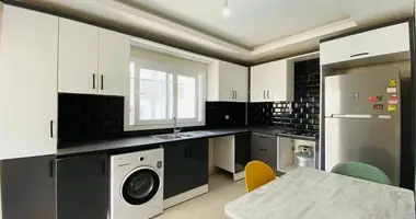 Wohnung 3 Zimmer in Mersin, Türkei