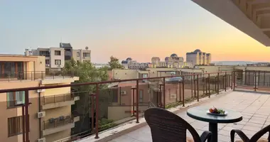 Квартира 5 комнат в Святой Влас, Болгария