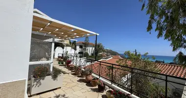4 bedroom apartment in Pissouri Municipality, Cyprus