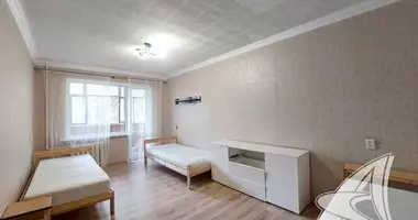 Apartamento 3 habitaciones en Brest, Bielorrusia