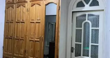 Квартира 5 комнат в Мирзо-Улугбекский район, Узбекистан