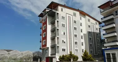 3 room apartment with swimming pool in Alanya, Turkey