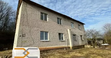 Apartamento 3 habitaciones en Vyhanicy, Bielorrusia