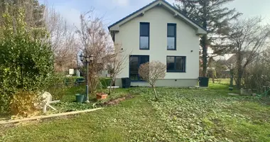 Casa 5 habitaciones en Gemeinde Wiener Neudorf, Austria