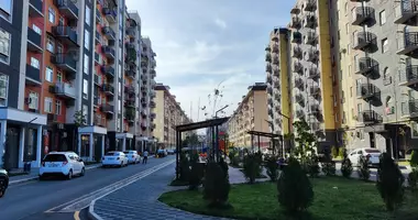 Квартира 3 комнаты с балконом, с С ремонтом в Ташкент, Узбекистан