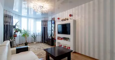 Apartamento 3 habitaciones en Vialiki Trascianiec, Bielorrusia