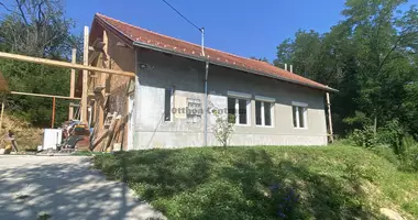 Casa 5 habitaciones en Vac, Hungría