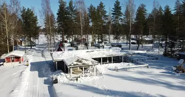 Hotel 350 m² en Kuopio sub-region, Finlandia