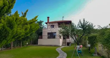3 bedroom house in Kalandra, Greece