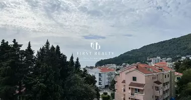 1 room studio apartment with balcony, with furniture, with air conditioning in Petrovac, Montenegro