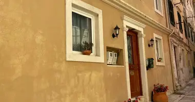 Dom wolnostojący 5 pokojów w Gmina Korfu, Grecja