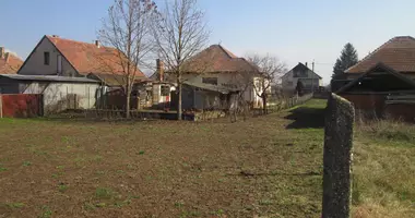 2 room house in Domony, Hungary