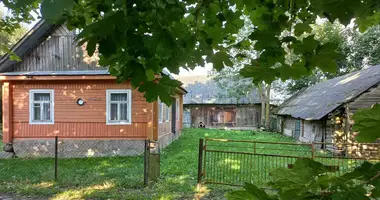 Haus in Piarsajski siel ski Saviet, Weißrussland