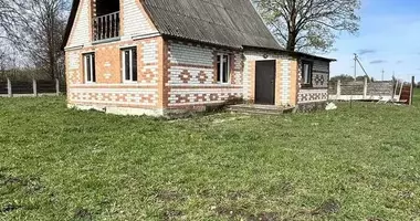 Maison dans Batcynski sielski Saviet, Biélorussie