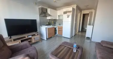 Wohnung 2 zimmer in Kuecuekcekmece, Türkei