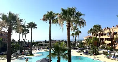 1 bedroom apartment in Benahavis, Spain