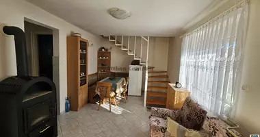 3 room house in Balatongyoeroek, Hungary