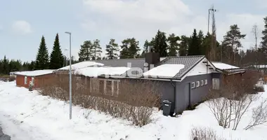 Casa 7 habitaciones en Raahe, Finlandia