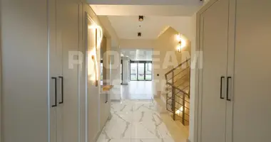 Villa 6 chambres avec Fenêtres double vitrage, avec Balcon, avec Meublesd dans Aksu, Turquie