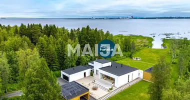 Casa 6 habitaciones en Oulunsalo, Finlandia