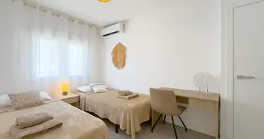 Бунгало 3 комнаты в La Mata, Испания