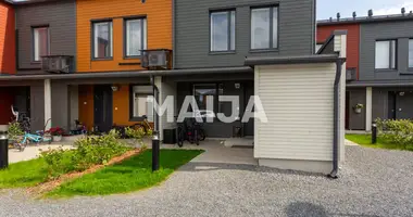 Mieszkanie 5 pokojów w Pirkkala, Finlandia