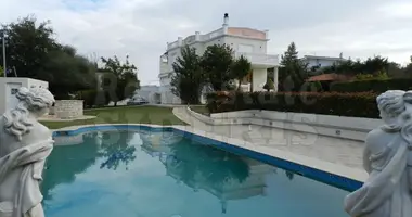 Villa 6 bedrooms in Loutraki-Perachora-Agioi Theodoroi Municipality, Greece