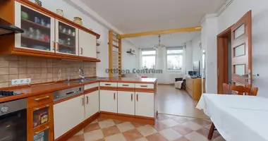 3 room apartment in Budakalasz, Hungary