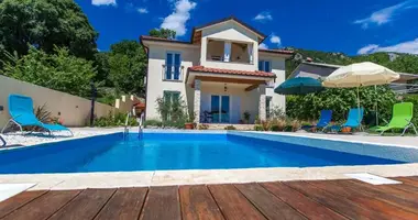 Villa 4 bedrooms in Grad Novi Vinodolski, Croatia
