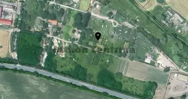 Grundstück in Gyoemro, Ungarn