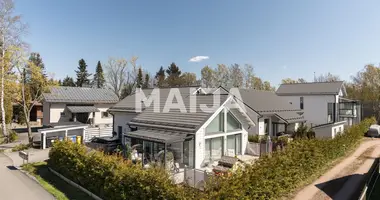 Haus 4 zimmer in Verwaltungsgemeinschaft Helsinki, Finnland