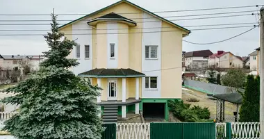 Dom wolnostojący w Kalodziscanski sielski Saviet, Białoruś