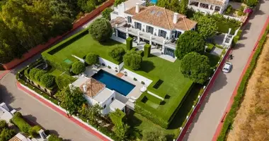 Haus 7 Schlafzimmer in Marbella, Spanien