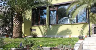 Villa  mit Meerblick, mit Garage in Kotor, Montenegro